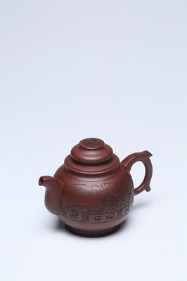 節節高升 王桂芬研究員原礦老紫泥藝術壺賞析